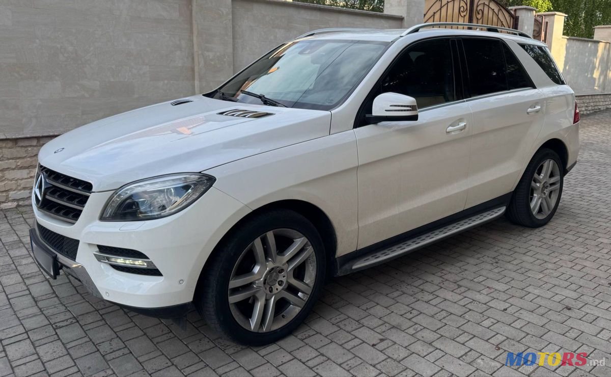 2015' Mercedes-Benz M-Class photo #3