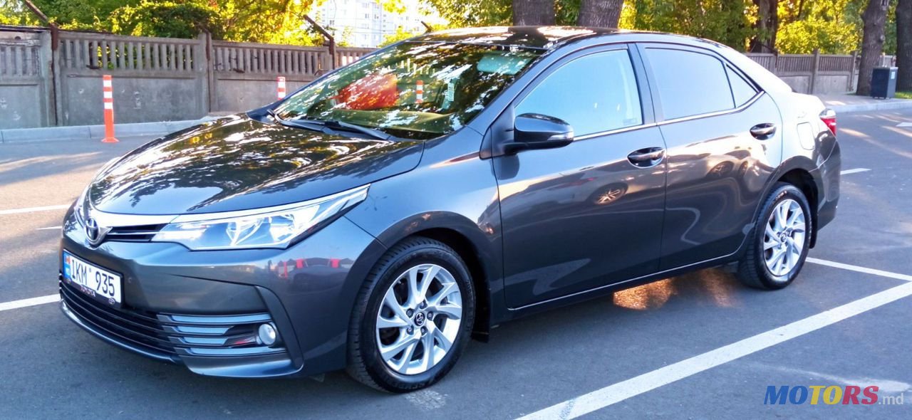 2016' Toyota Corolla photo #3