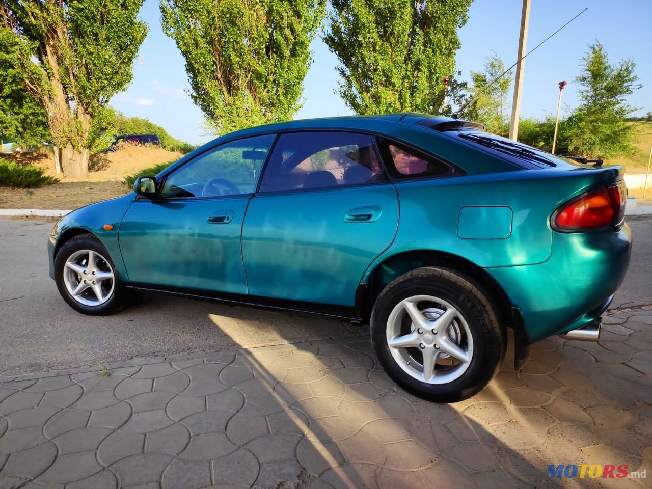 1998' Mazda 323 photo #4