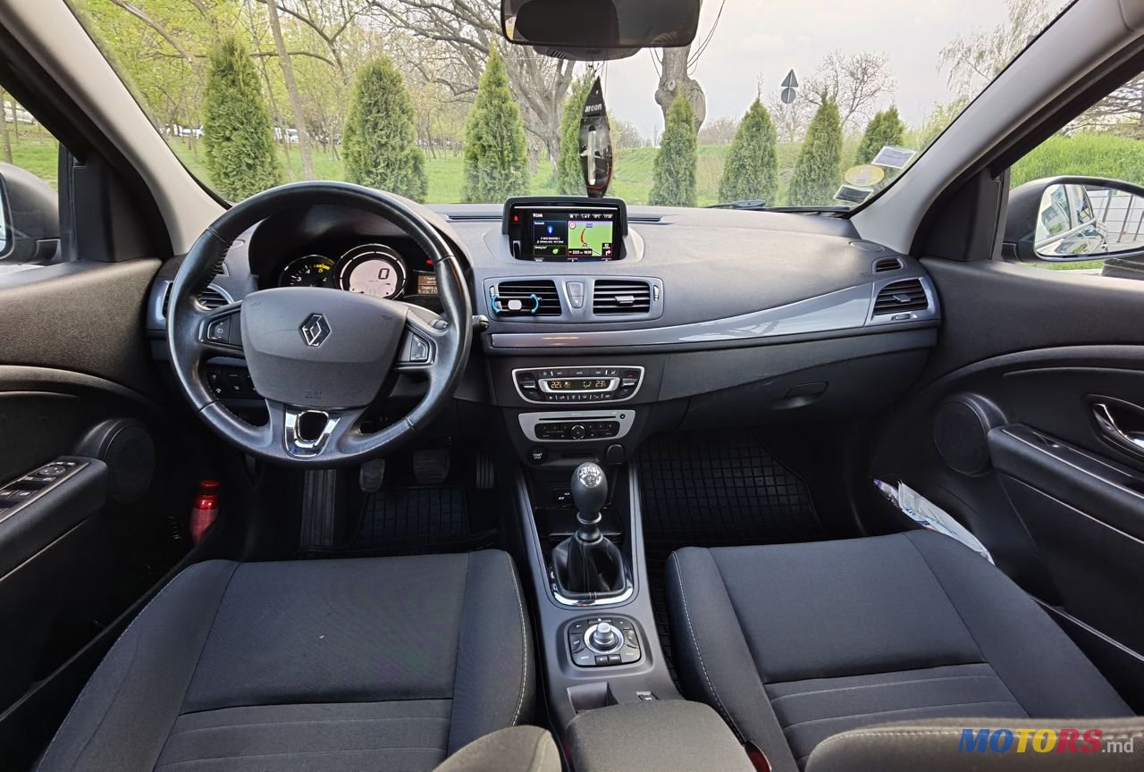 2015' Renault Megane photo #4