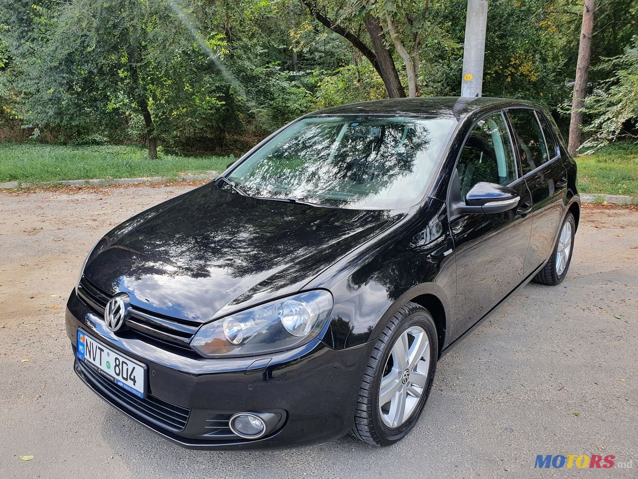 2012' Volkswagen Golf photo #1