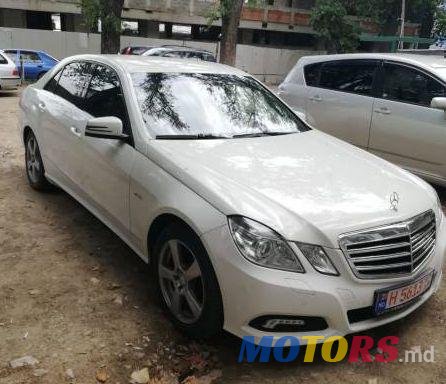 2010' Mercedes-Benz E photo #2