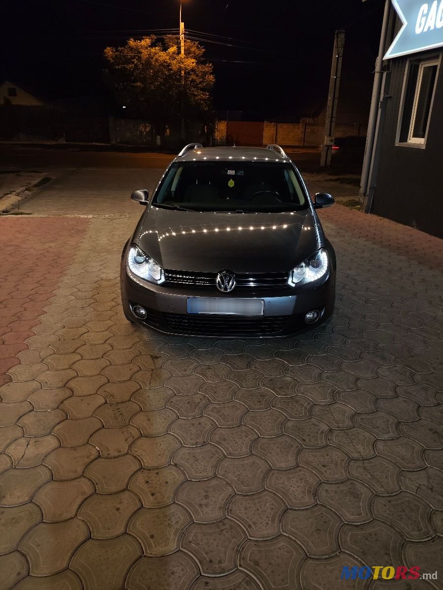 2012' Volkswagen Golf photo #2