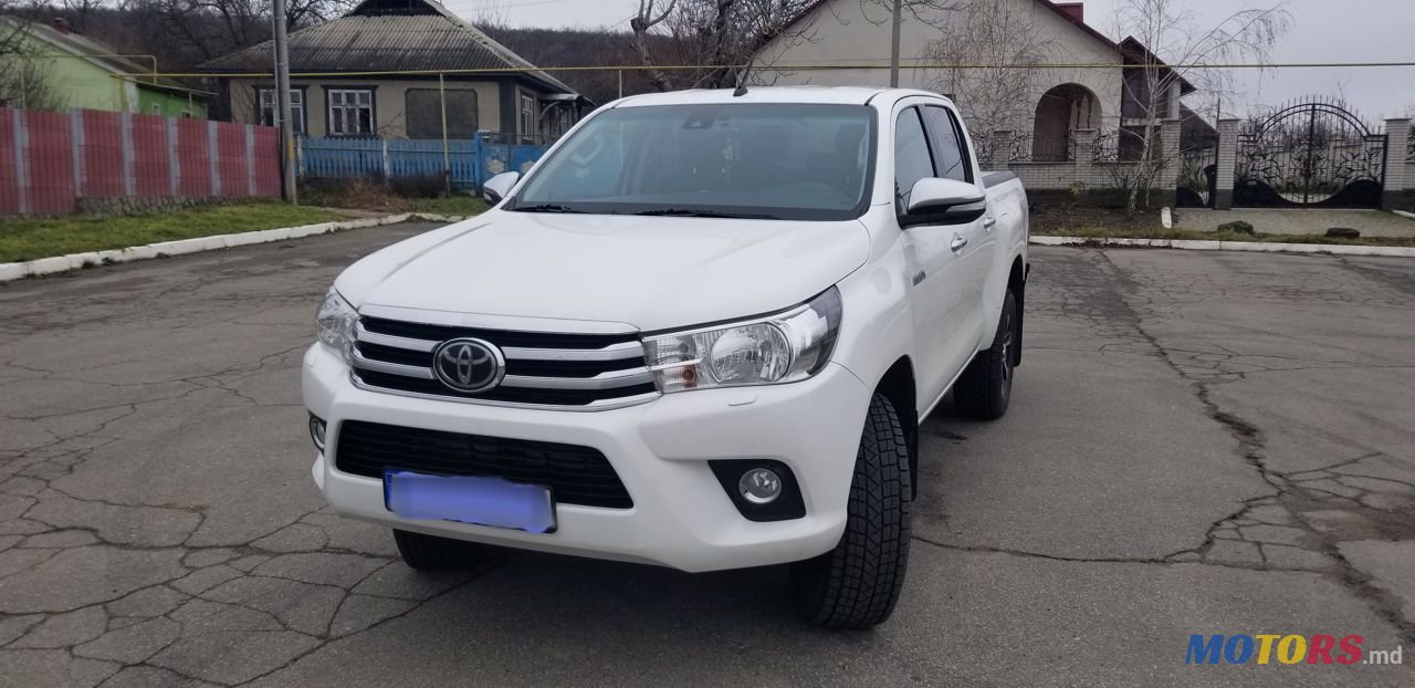 2017' Toyota Hilux photo #6