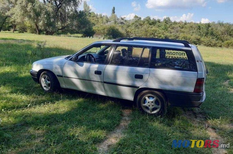 1997' Opel Astra photo #1