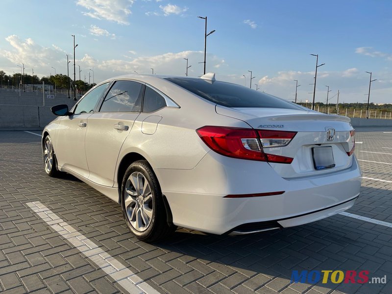 2020' Honda Accord photo #2