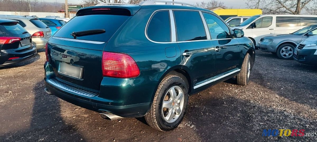 2006' Porsche Cayenne photo #4