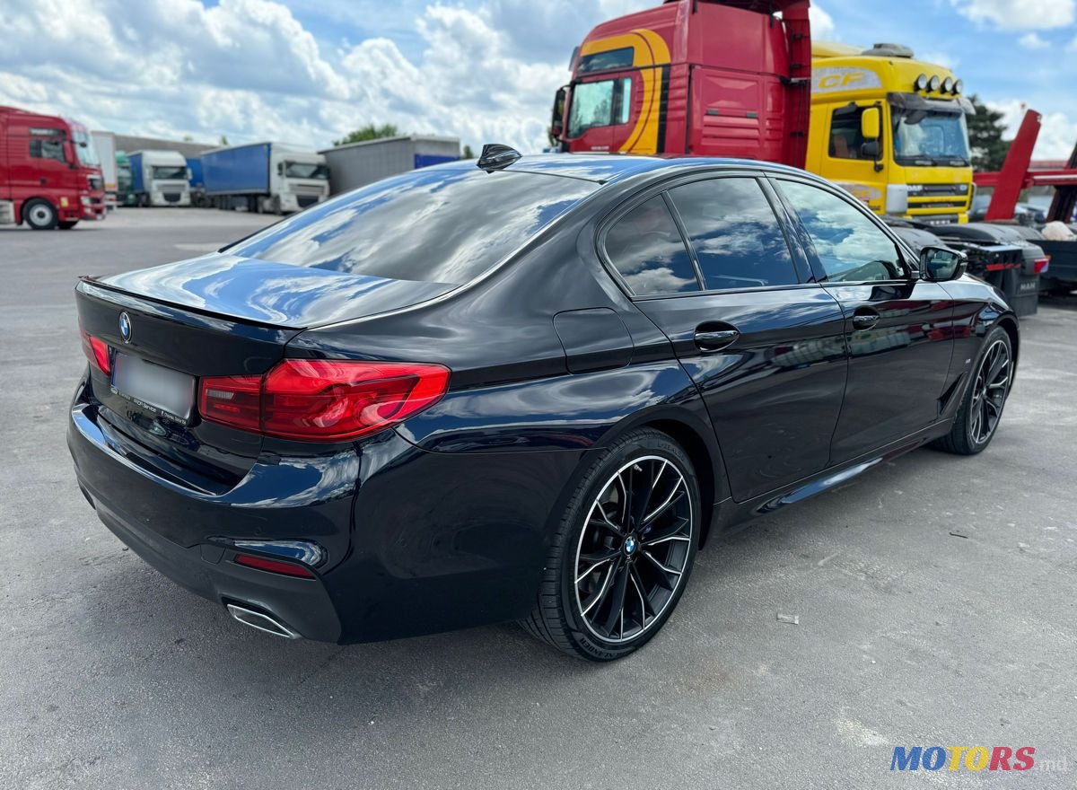 2019' BMW 5 Series photo #4