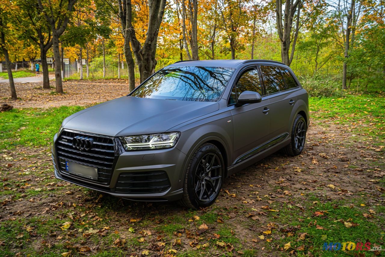2018' Audi Q7 photo #1