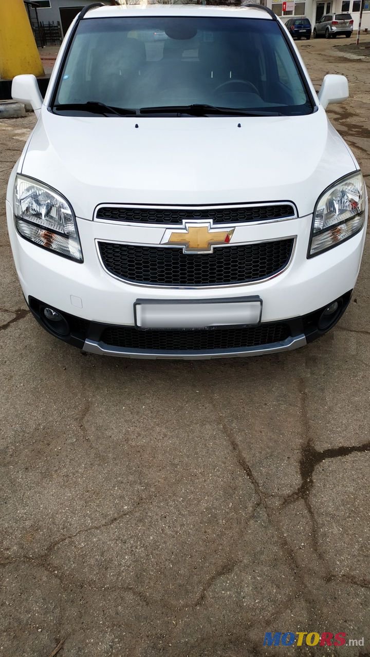 2011' Chevrolet Orlando photo #2