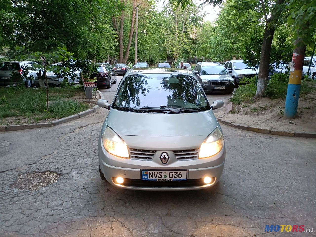 2004' Renault Scenic photo #3