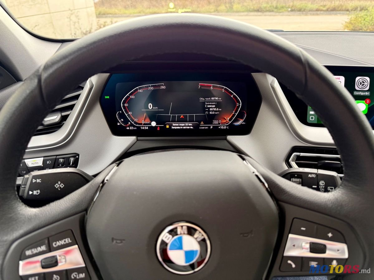 2021' BMW 1 Series photo #5