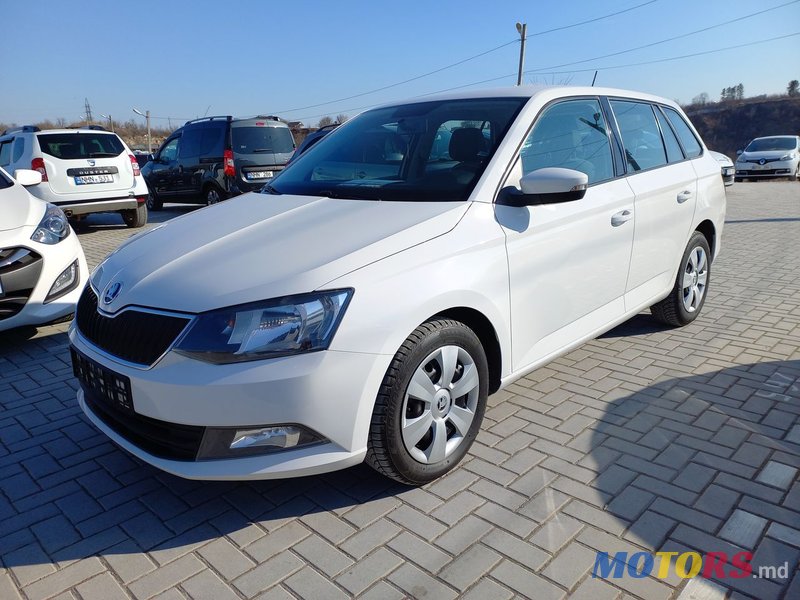 2015' Skoda Fabia photo #6