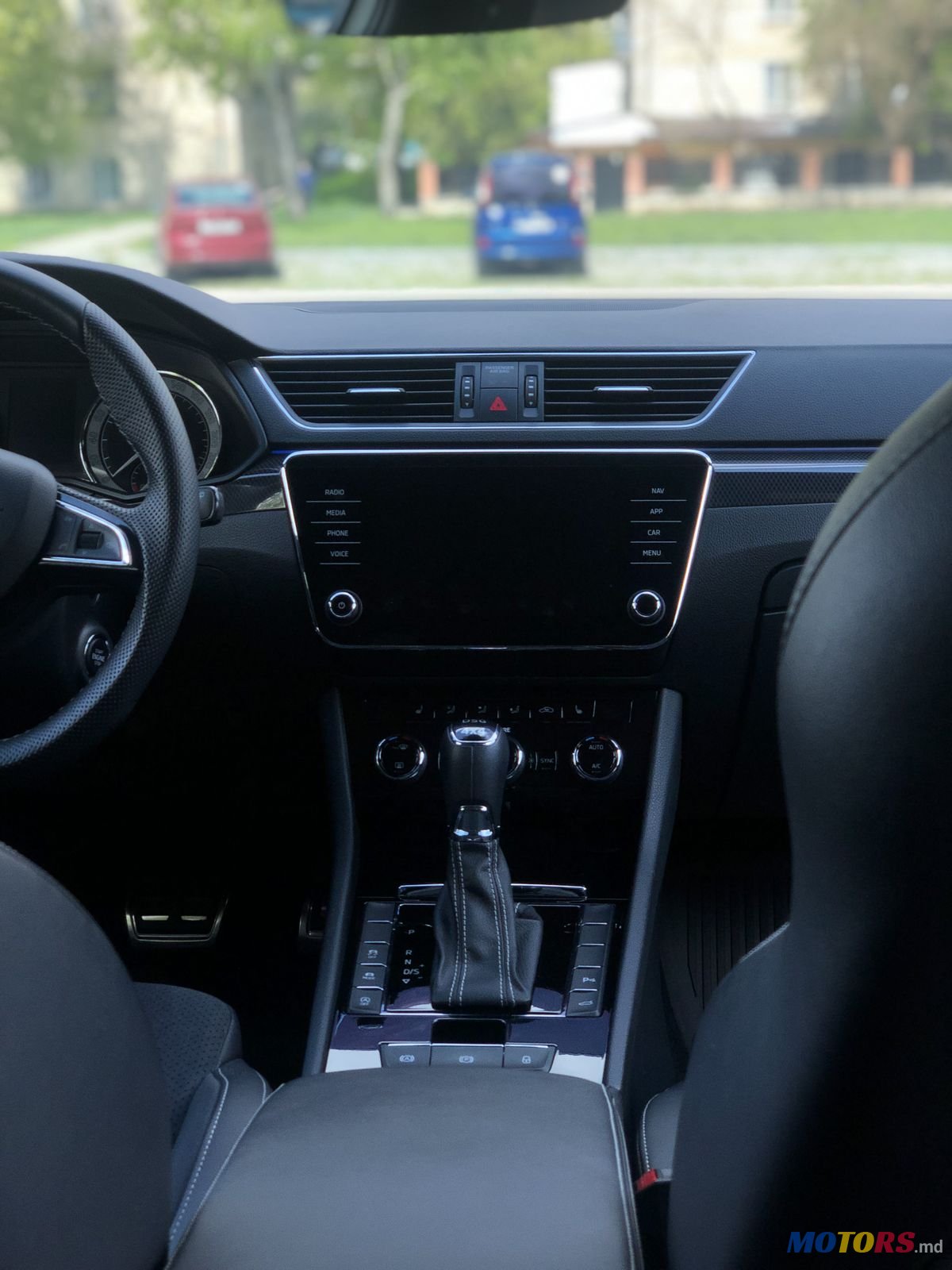 2017' Skoda Superb photo #5