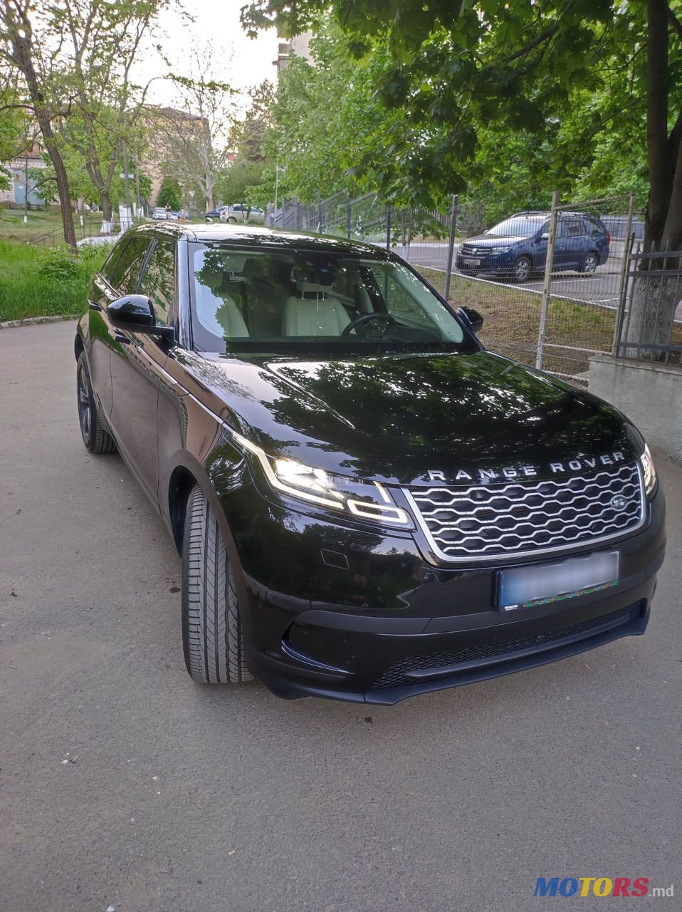 2018' Land Rover Range Rover Velar photo #5