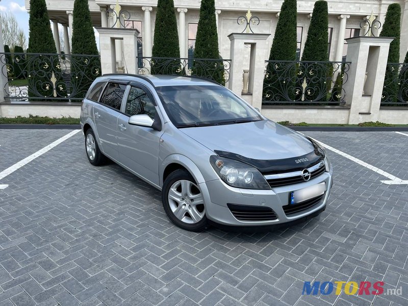 2007' Opel Astra photo #4