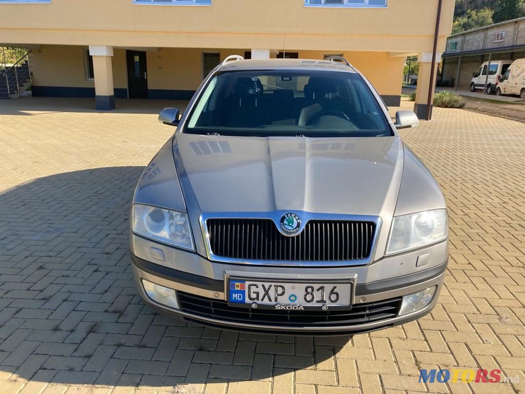 2008' Skoda Octavia photo #2