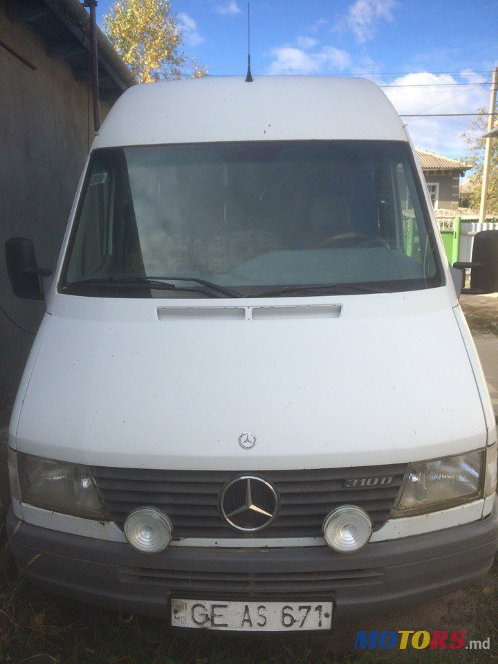 1998' Mercedes-Benz 310D photo #1