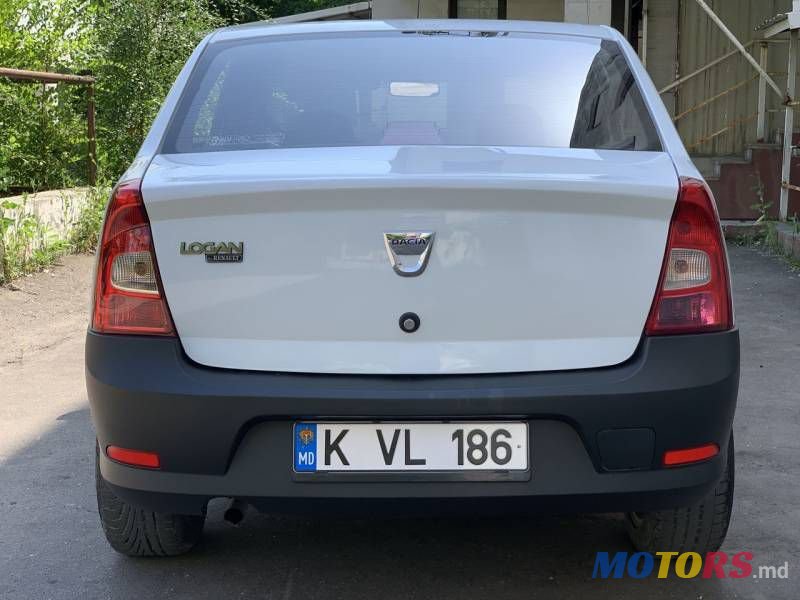 2012' Dacia Logan photo #5