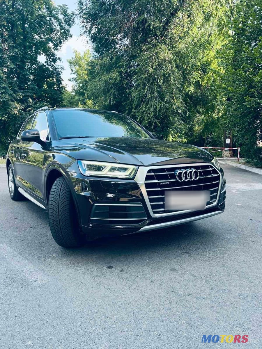 2017' Audi Q5 photo #2
