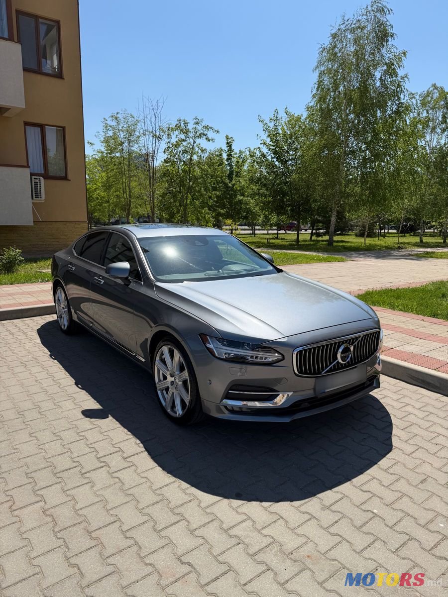 2017' Volvo S90 photo #2