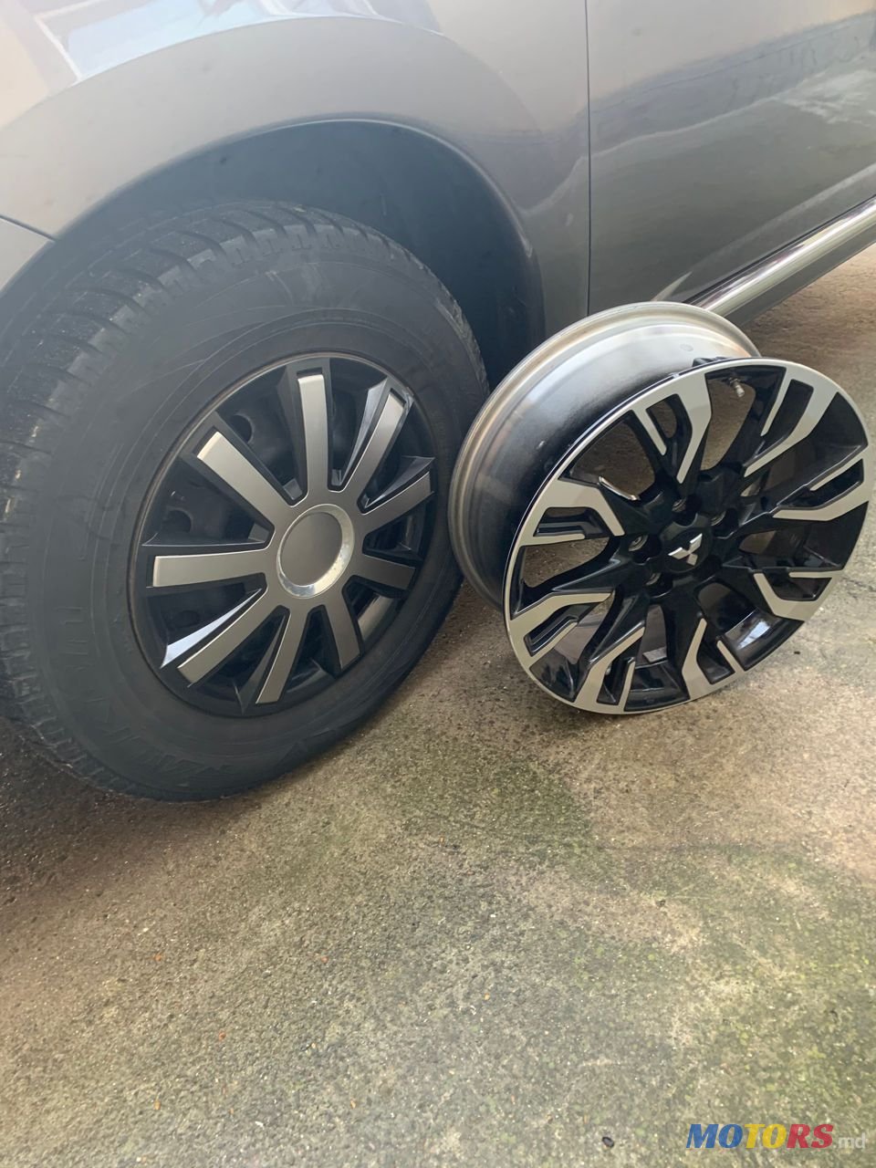 2015' Mitsubishi Outlander photo #6