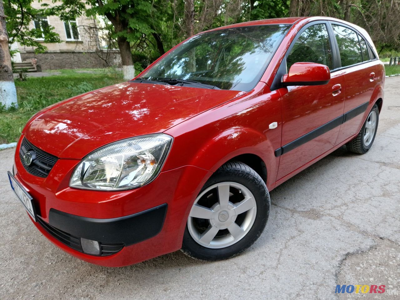 2005' Kia Rio photo #3