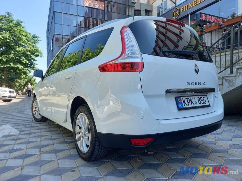 2016' Renault Grand Scenic photo #4