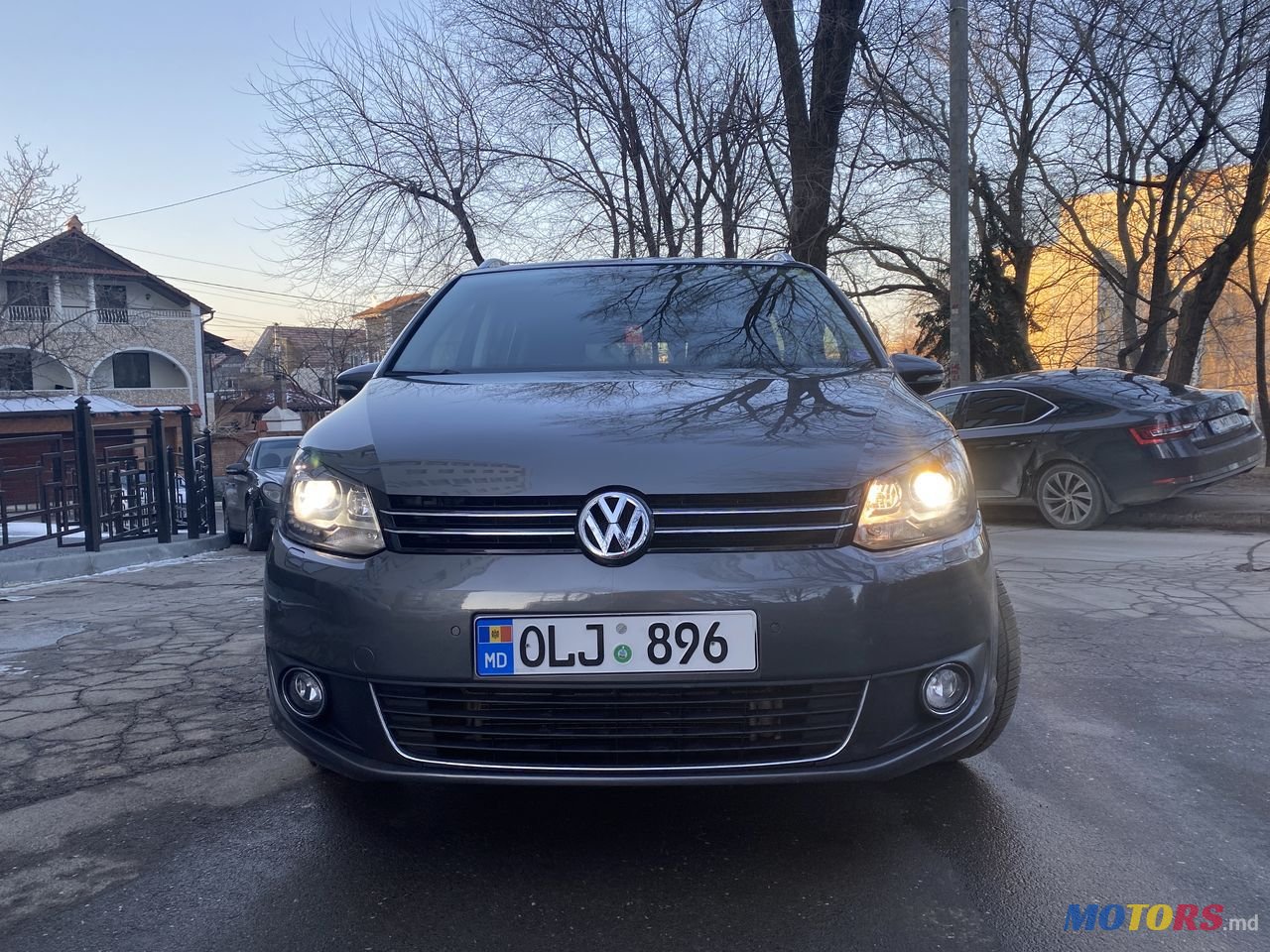 2015' Volkswagen Touran photo #5