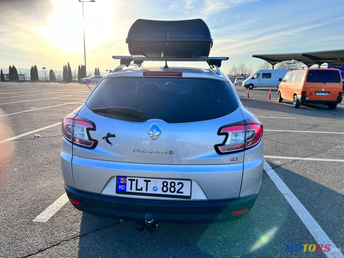 2013' Renault Megane photo #3