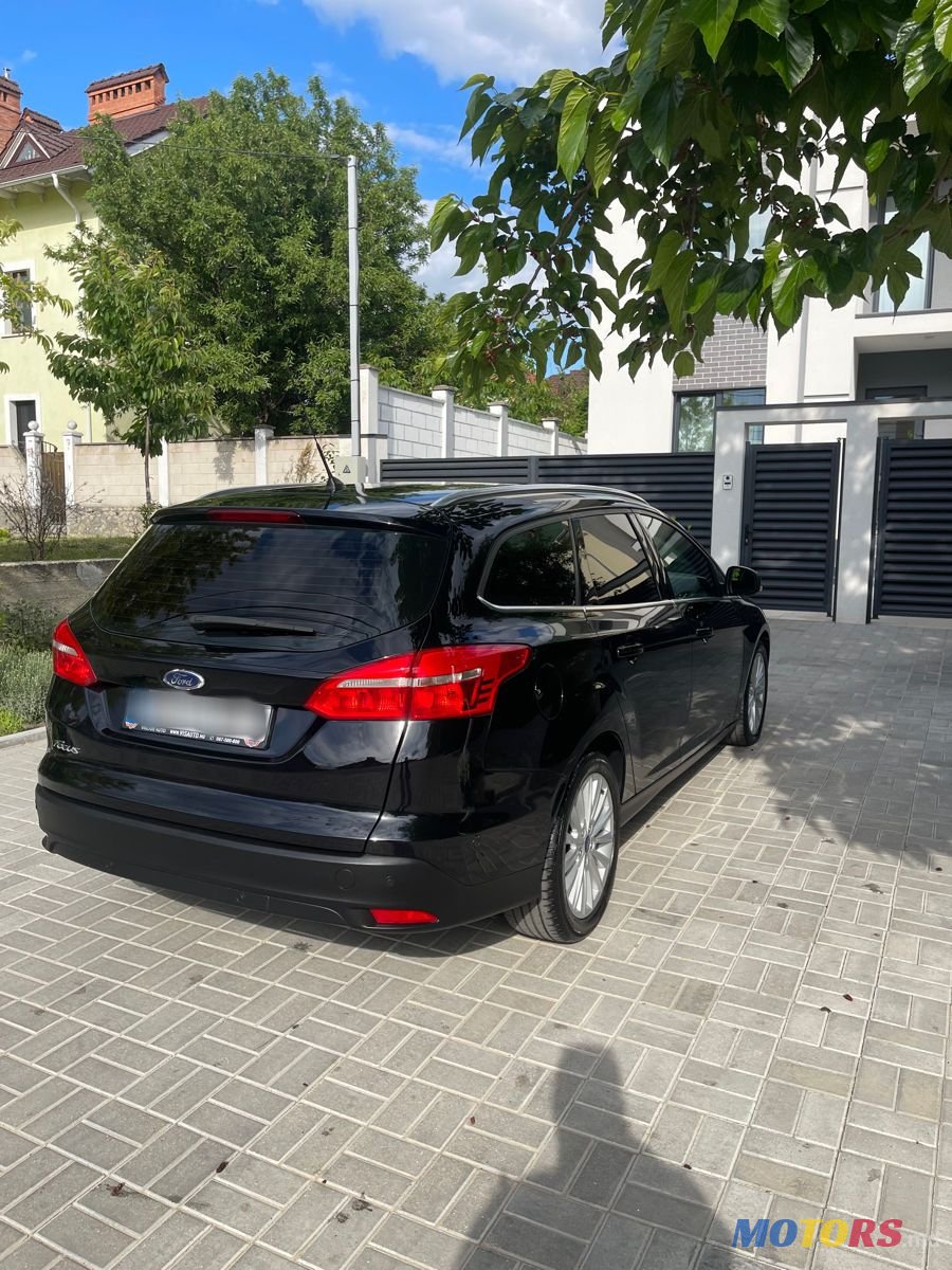 2016' Ford Focus photo #4