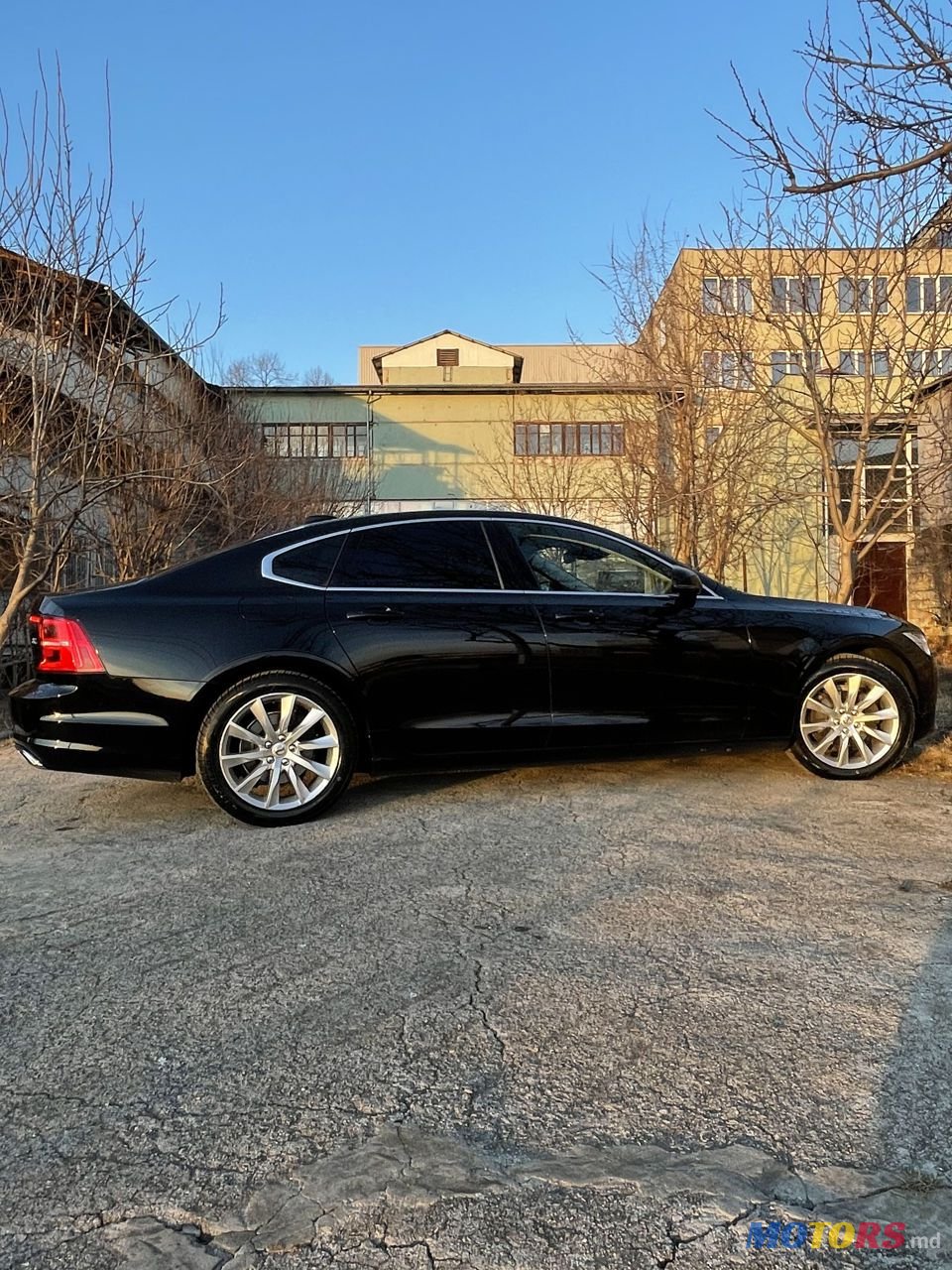 2017' Volvo S90 photo #6