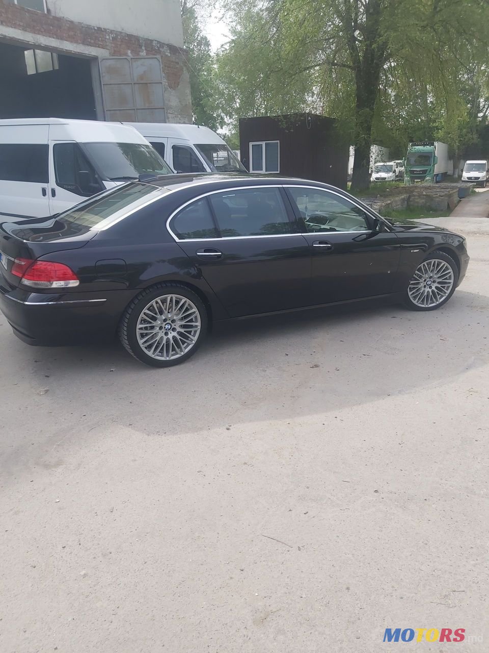 2008' BMW 7 Series photo #2