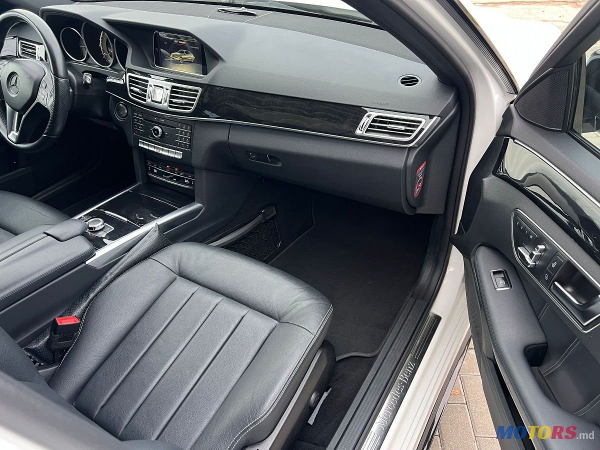2015' Mercedes-Benz E-Class photo #3