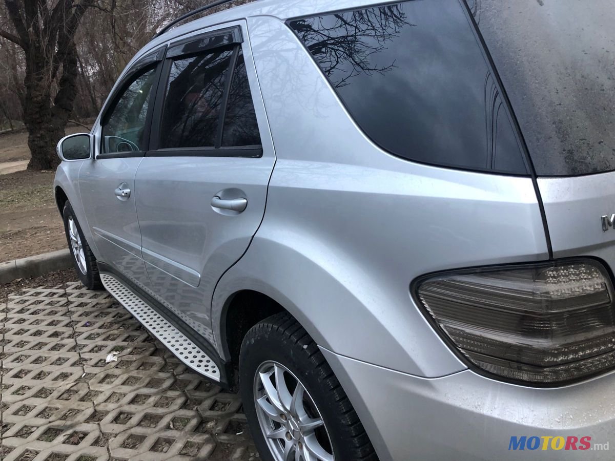 2007' Mercedes-Benz M Класс photo #2