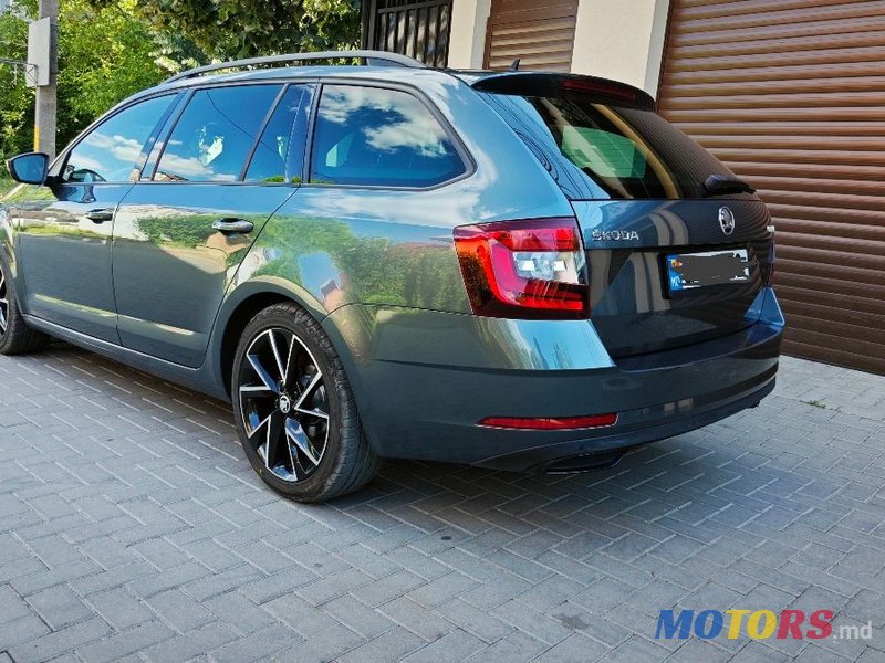 2019' Skoda Octavia photo #3