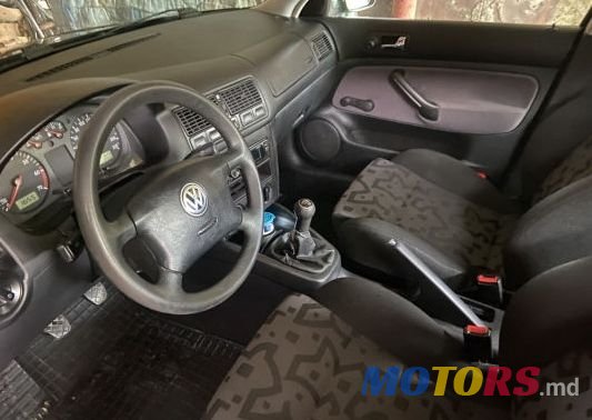 1999' Volkswagen Golf photo #1