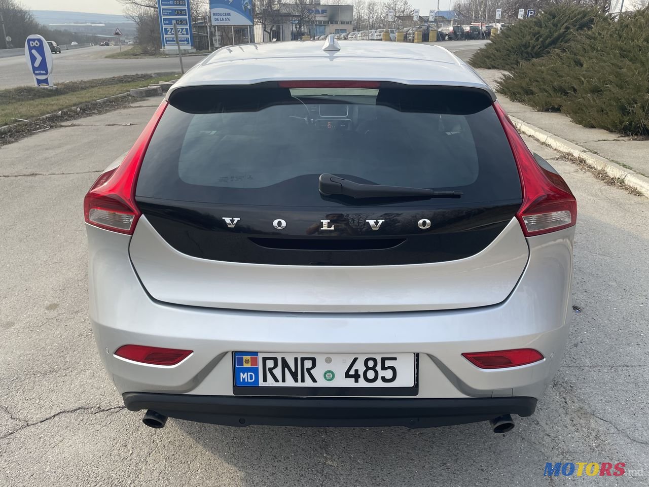 2014' Volvo V40 photo #6