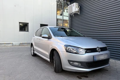 2014' Volkswagen Polo