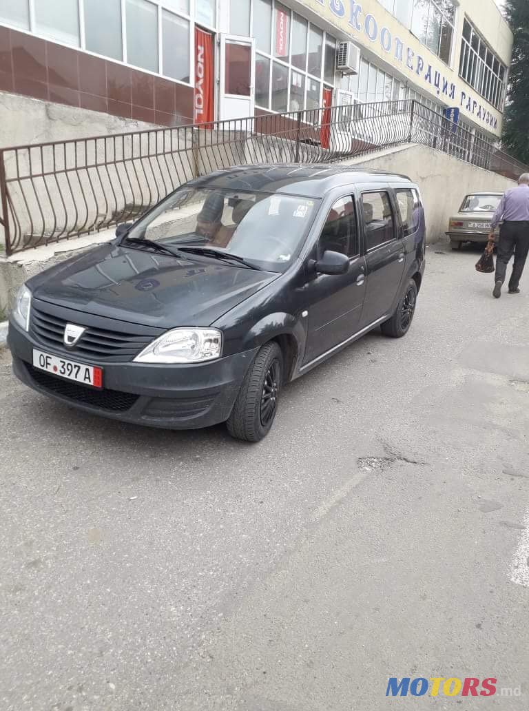 2009' Dacia Logan MCV photo #3