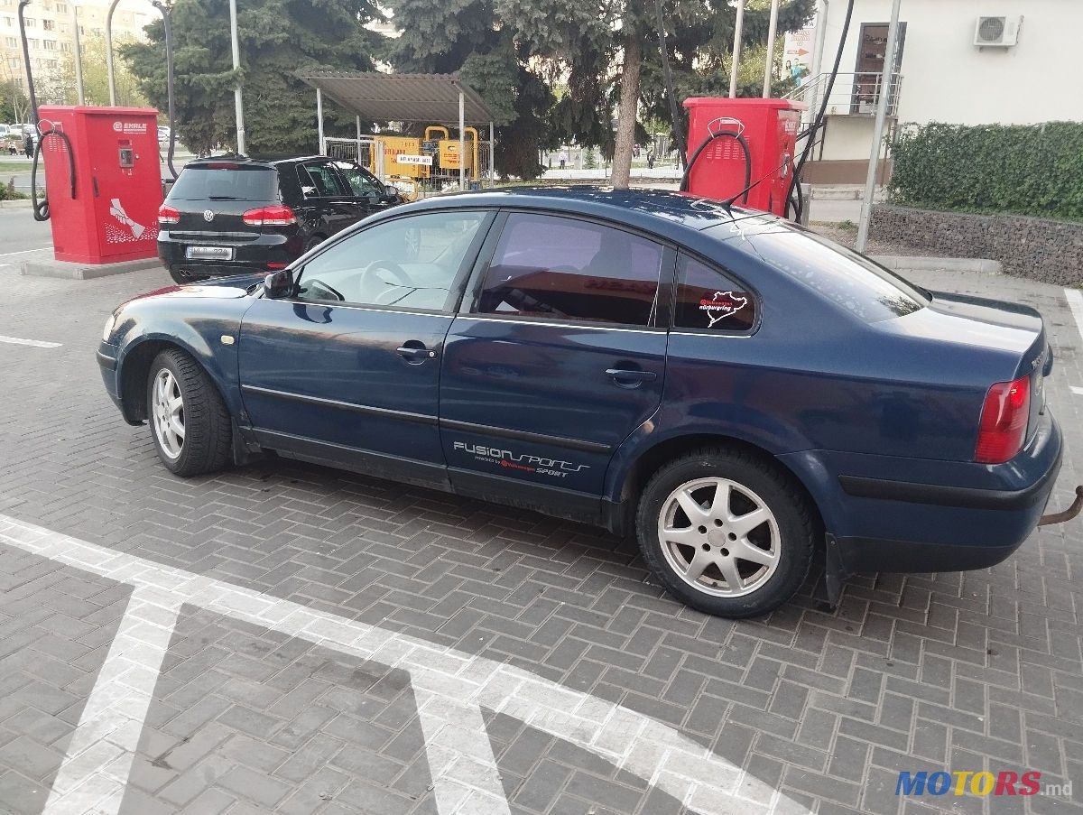 1999' Volkswagen Passat photo #6