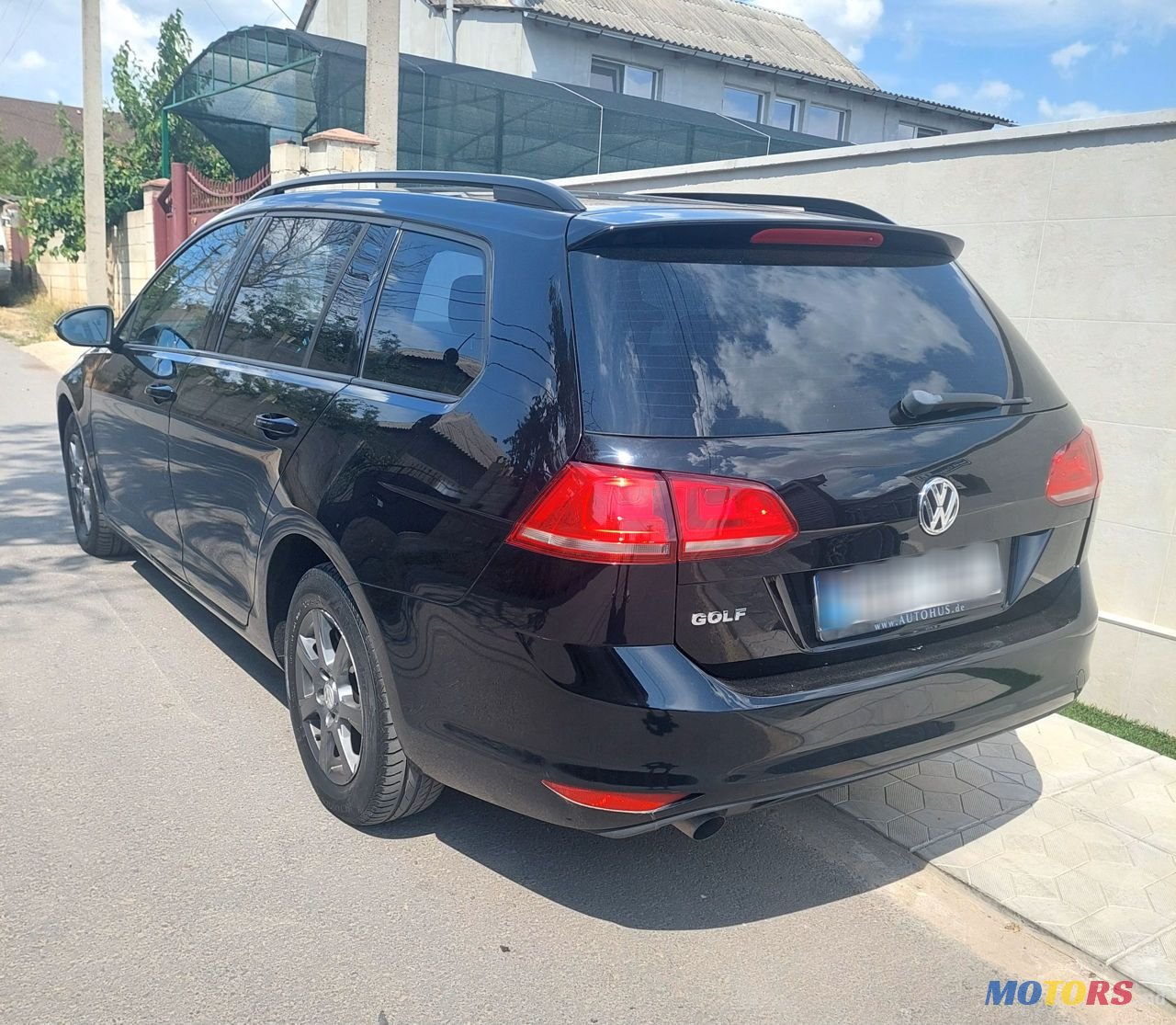 2014' Volkswagen Golf photo #5