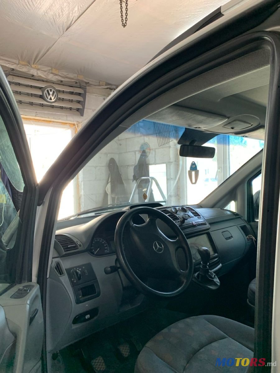 2009' Mercedes-Benz Vito photo #6