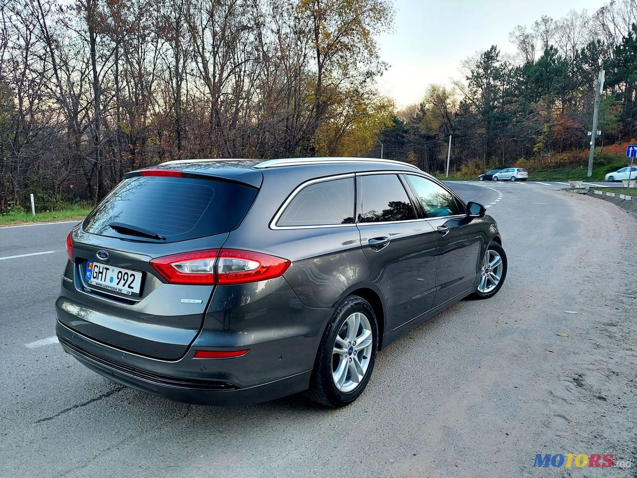 2014' Ford Mondeo photo #4