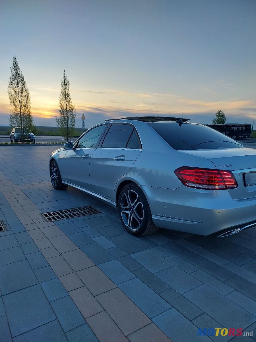 2015' Mercedes-Benz E-Class photo #5