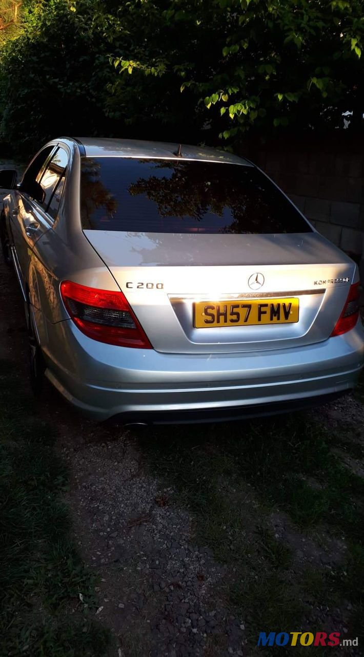 2007' Mercedes-Benz C Класс photo #2