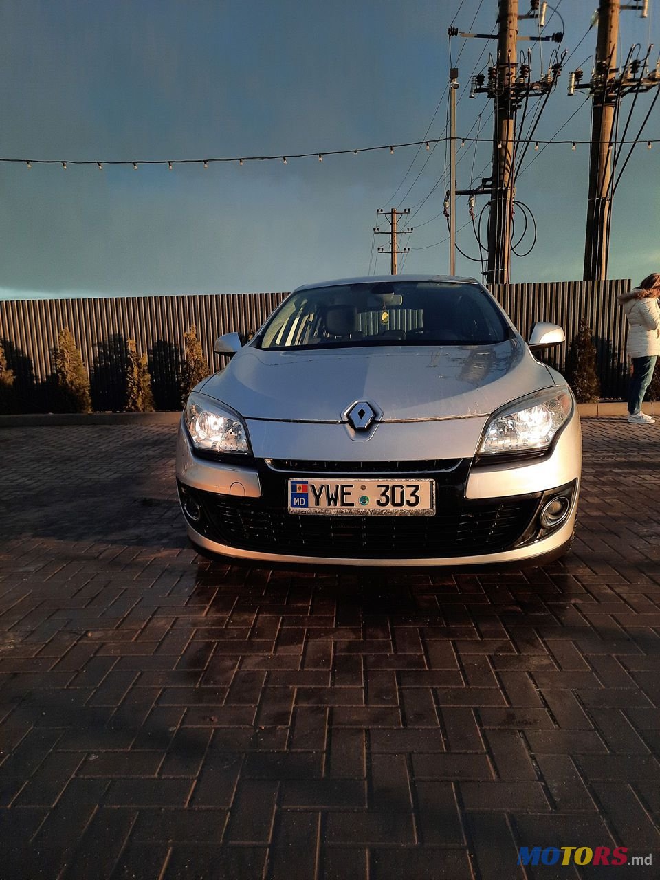2012' Renault Megane photo #1