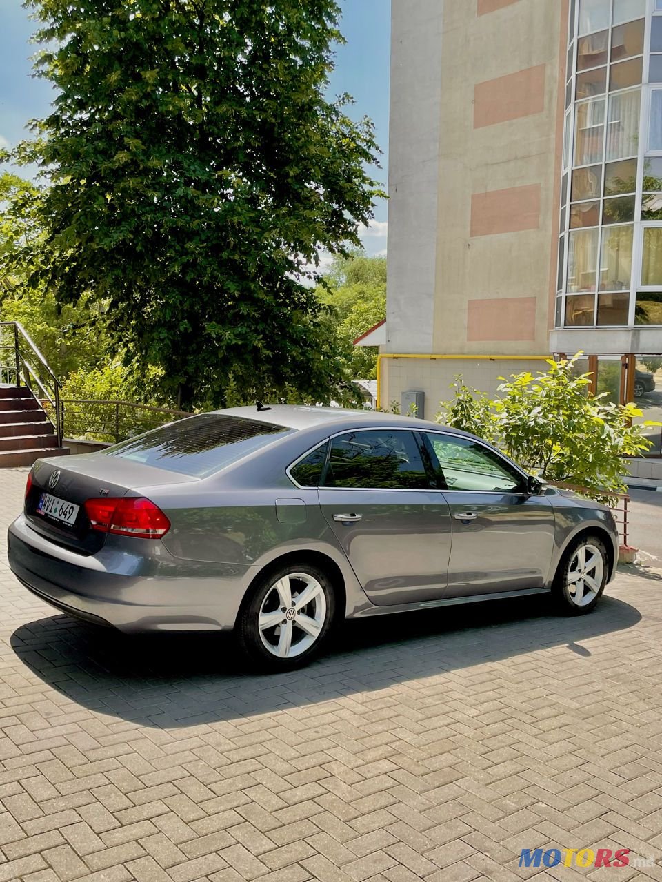 2015' Volkswagen Passat photo #4