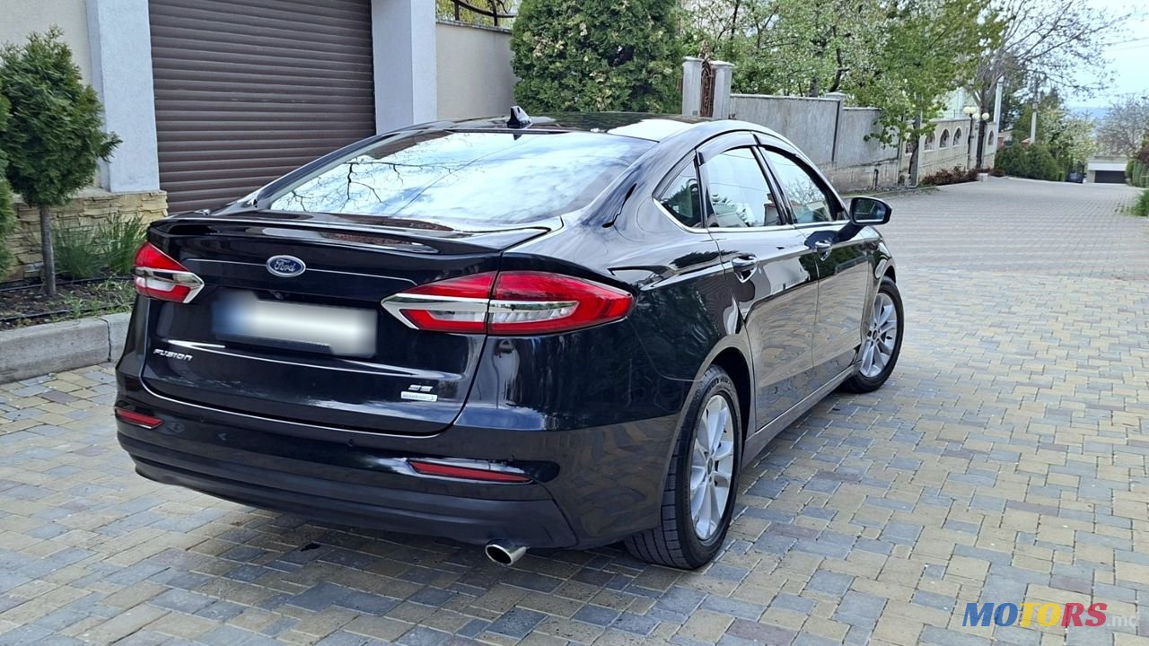 2019' Ford Fusion photo #5