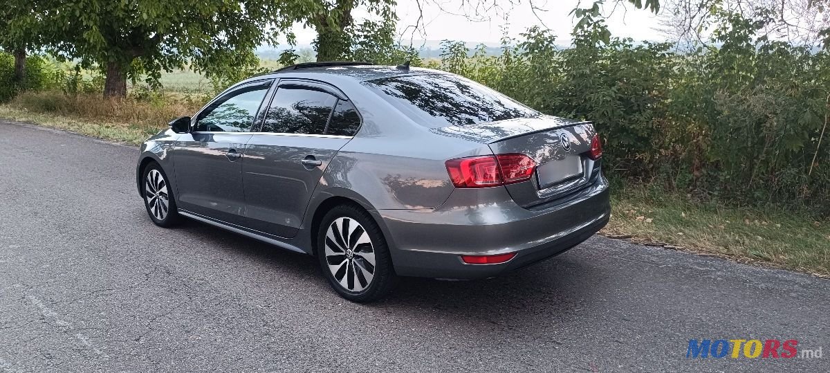 2013' Volkswagen Jetta photo #6